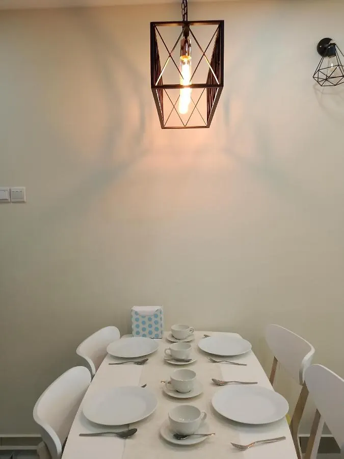 Apartment Luxury Stay - 2 Rooms With Condo Facility - Mount Austin Jb - Special Offer Johor Bahru