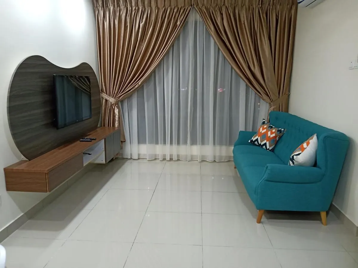 Apartment Luxury Stay - 2 Rooms With Condo Facility - Mount Austin Jb - Special Offer Johor Bahru