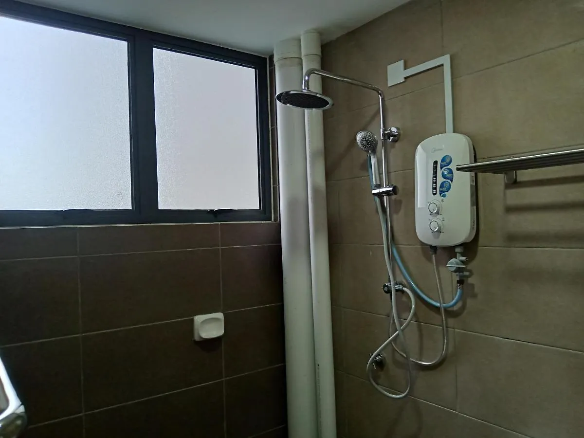 Luxury Stay - 2 Rooms With Condo Facility - Mount Austin Jb - Special Offer Johor Bahru 0*,  Malaysia